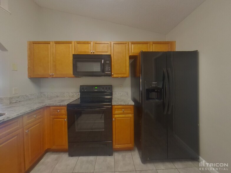 Building Photo - 191 Summerset Dr