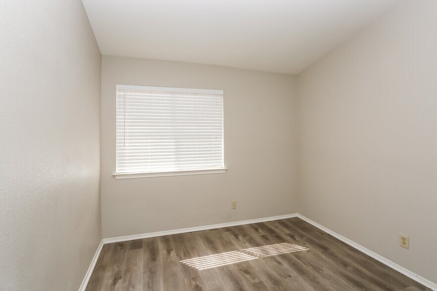 Building Photo - 4943 Monte Del Sol Ln