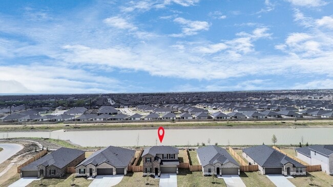 Building Photo - 8550 Tropical Breeze Wy