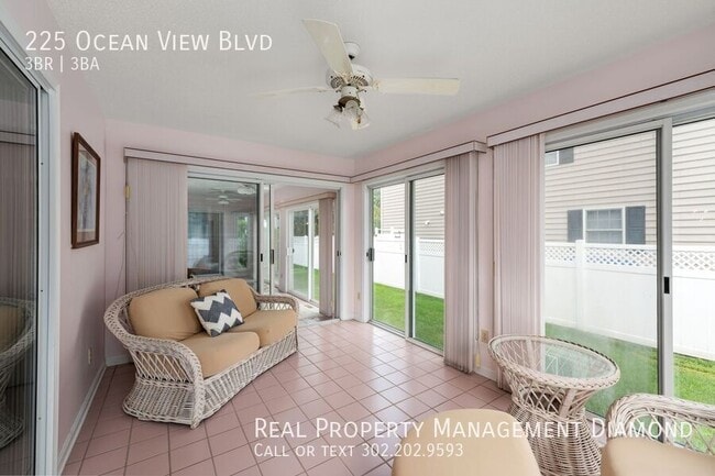 Building Photo - 225 Ocean View Blvd