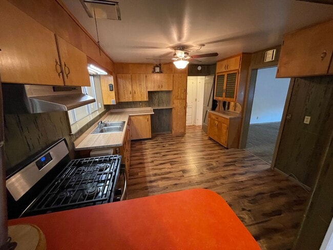 Building Photo - 6029 Williams Dr
