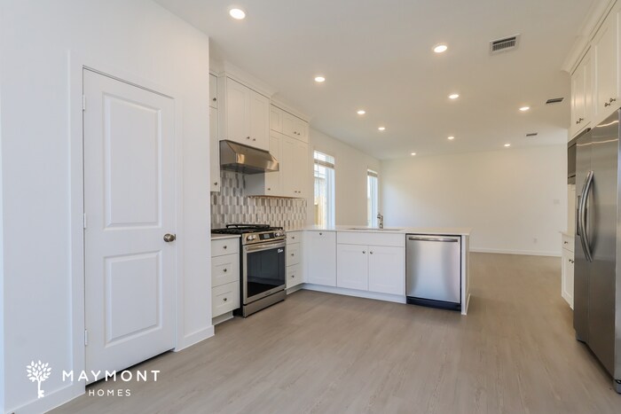 Building Photo - 27646 Spearmint Ridge Dr