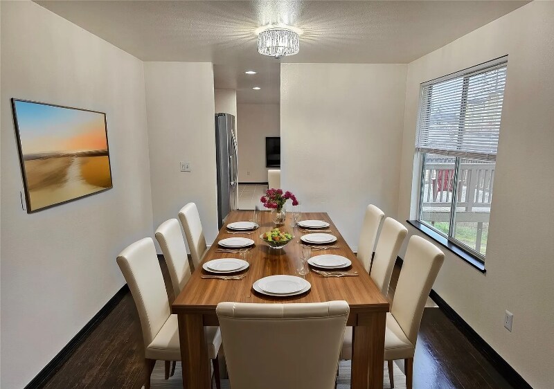 Building Photo - 27800 20th Pl S