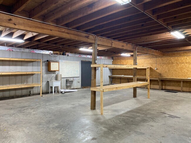 Building Photo - 4600 McCoy Dr