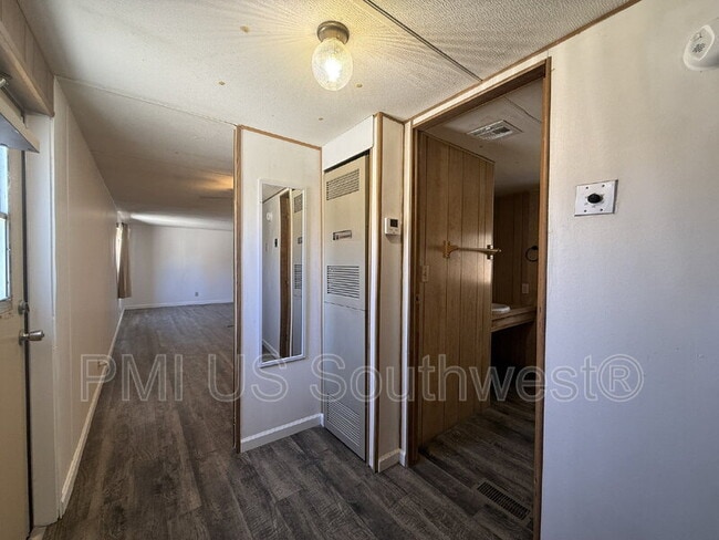 Building Photo - 2111 Santa Cruz Ave
