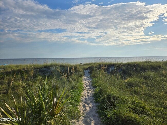 Building Photo - 209 W Toledo Pl