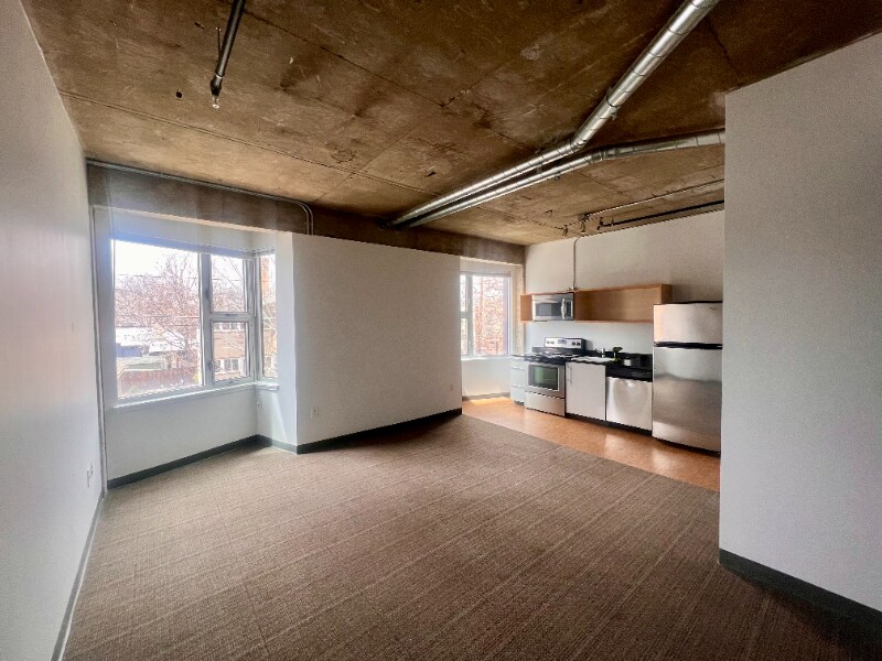 Building Photo - 1899 N Gaylord St