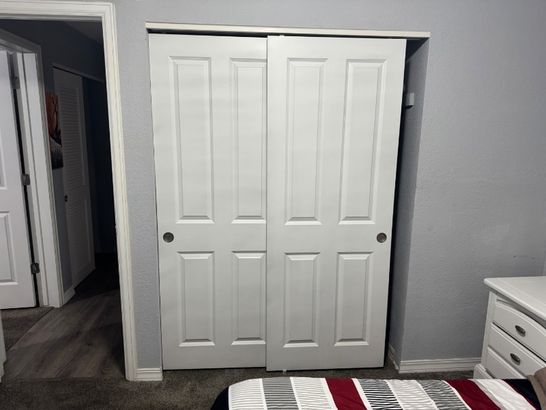 Building Photo - 14892 E Kentucky Dr