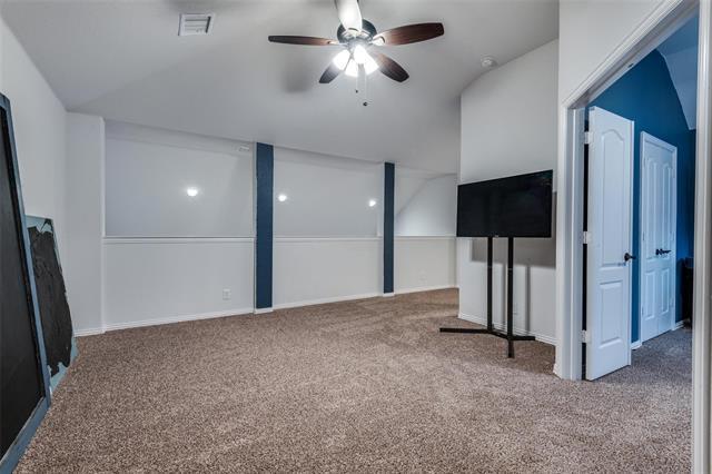 Building Photo - 8809 Conroe Dr