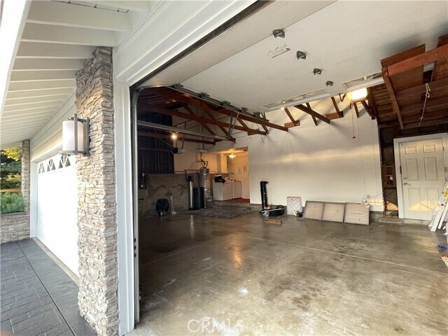 Building Photo - 29404 Seaspray Dr