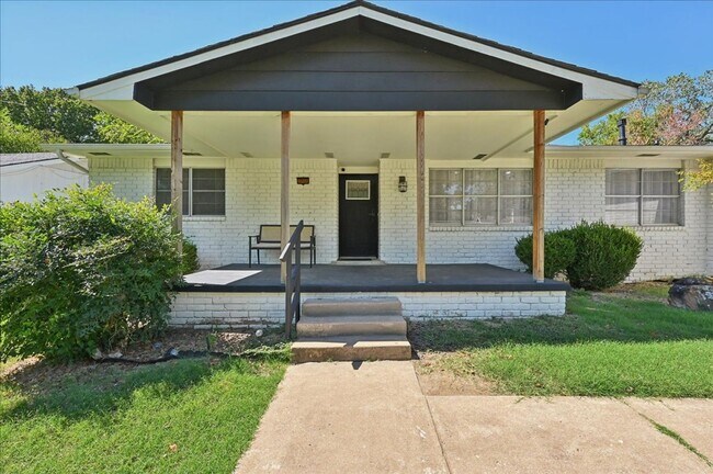Building Photo - 5752 S 80th E Ave