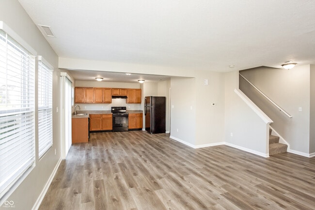 Building Photo - 4326 Rhapsody Ln