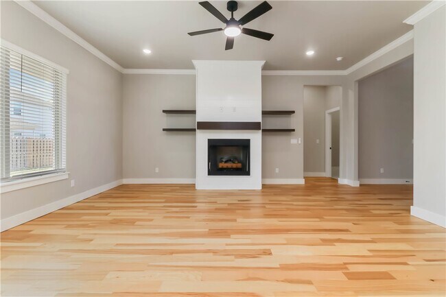 Building Photo - 500 Apollo Dr