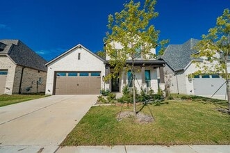 Building Photo - 1437 Trevi Rd