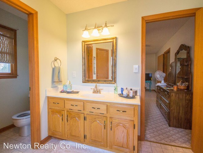 Building Photo - 25655 Watson Ln