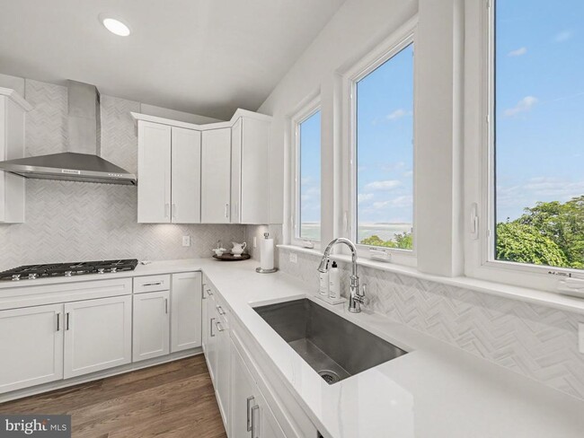 Building Photo - 17229 Turnstone Dr