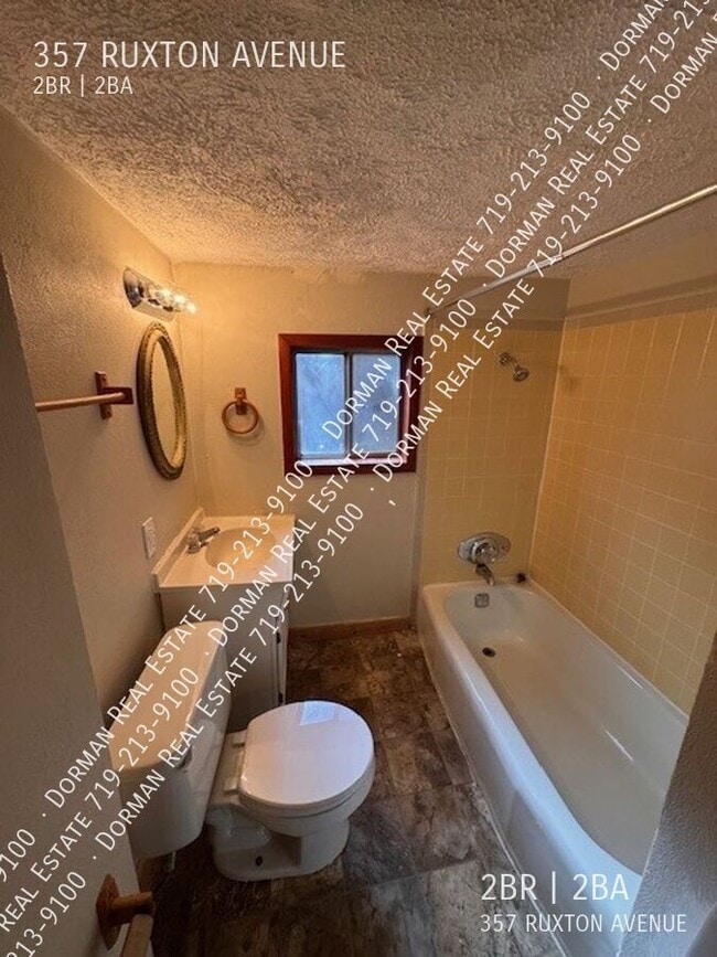 Building Photo - 357 Ruxton Ave