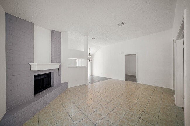 Building Photo - 20614 Park Row Blvd