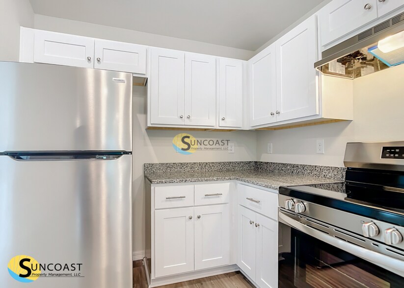 Building Photo - 109 E Harvard St