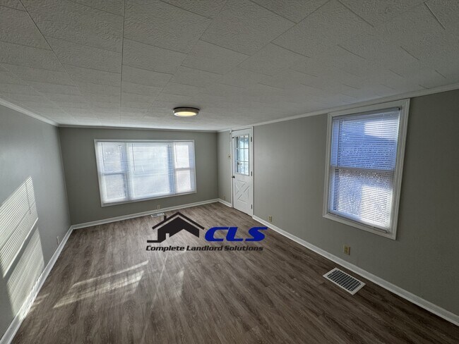 Building Photo - 3100 N 14th St