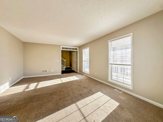 Building Photo - 3340 Summit Pl Dr