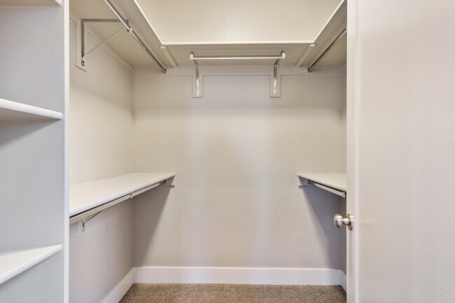 Building Photo - 3846 S Caddis Pl