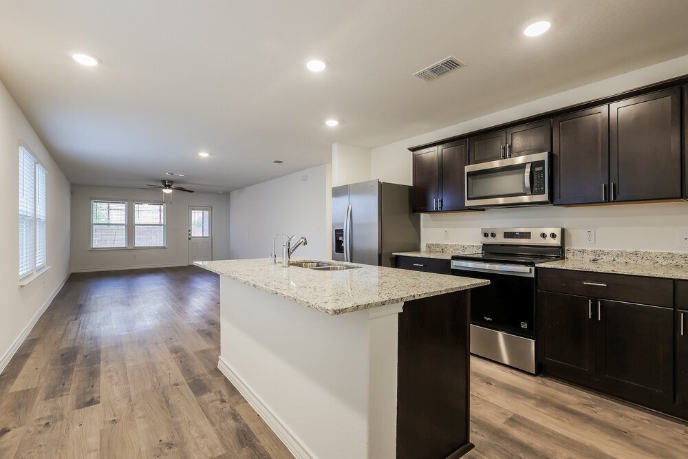 Building Photo - 10207 Monte Carmel Pl