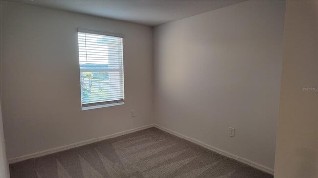 Building Photo - 2207 Portrait St