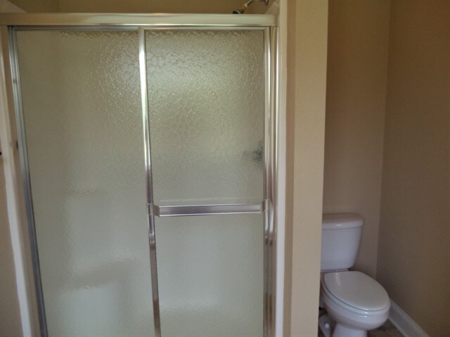 Building Photo - 6317 Stillglen Ln