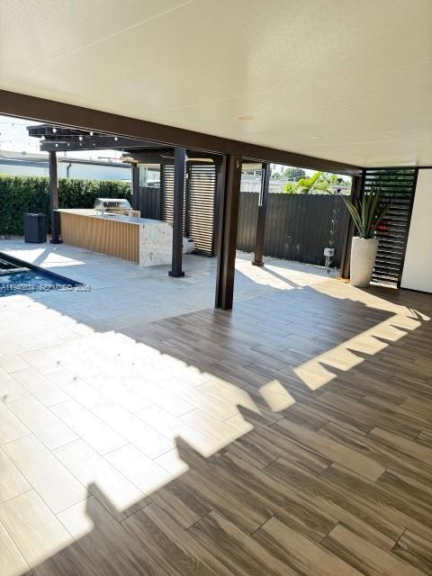 Building Photo - 1170 W 33rd Pl