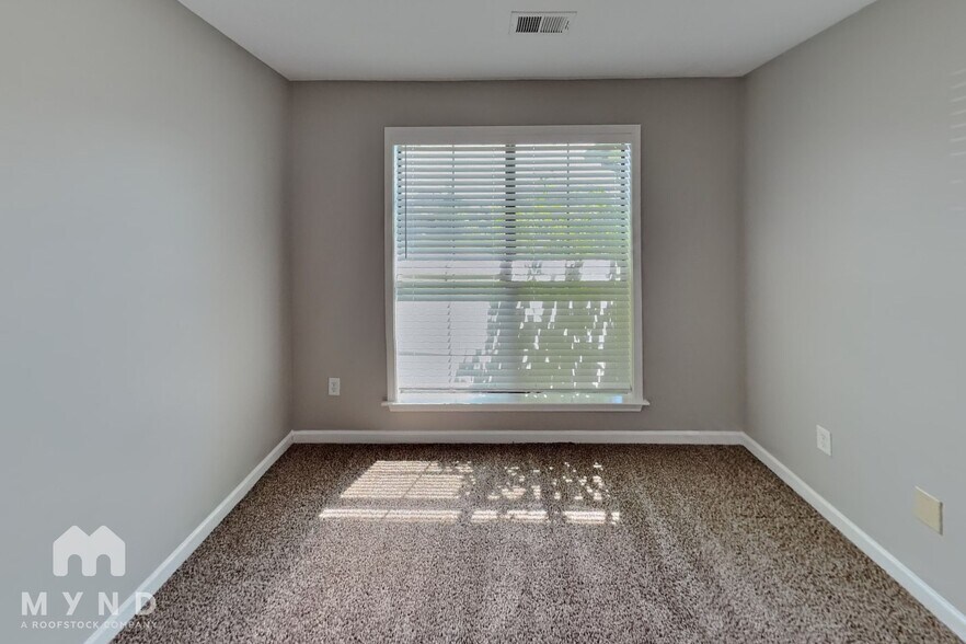 Building Photo - 1087 Acadia Pl