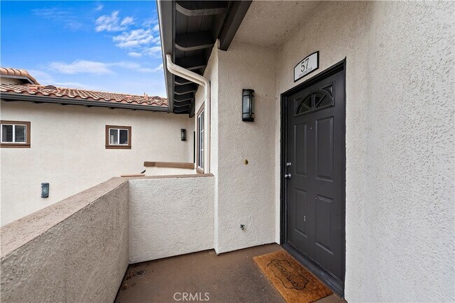 Building Photo - 57 Vía Ermitas