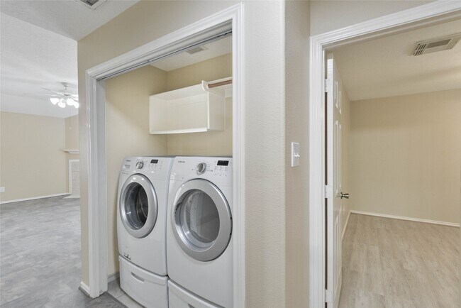 Building Photo - 6406 Caminito Trail