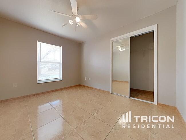 Building Photo - 174 Lake Daisy Terrace