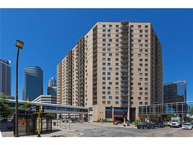 Building Photo - 121 Washington Ave S