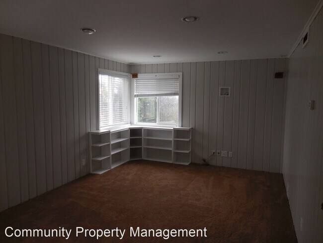 Building Photo - 3 br, 1 bath House - 914  Clatsop Ave