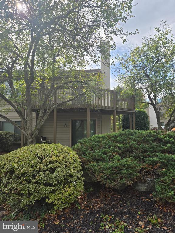 Building Photo - 709 Pritchard Pl