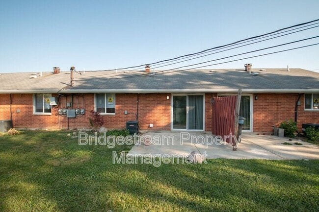 Building Photo - 5346 Hilgeford Dr