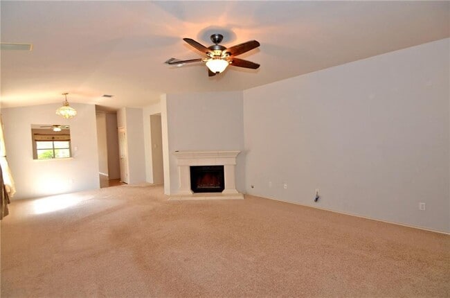 Building Photo - 3609 Ruby Red Dr