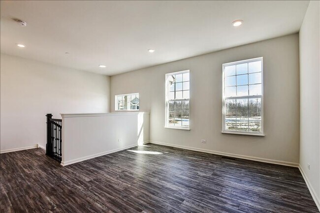 Building Photo - 1749 Carlstedt Dr