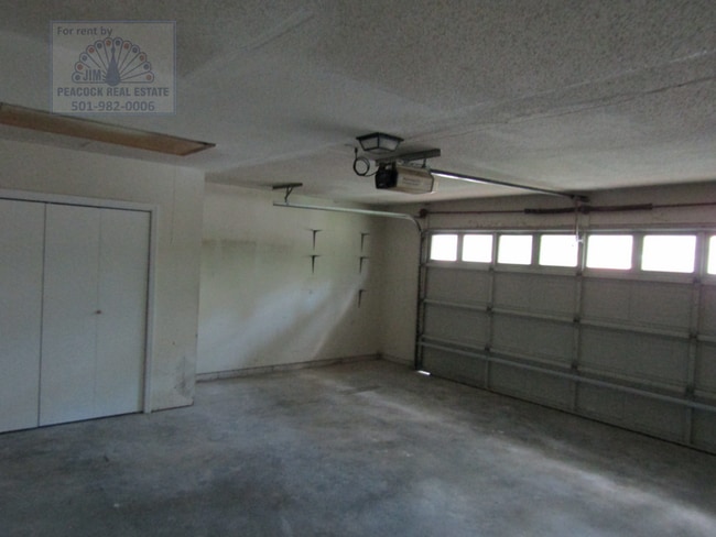 Building Photo - 8 Patty Ln