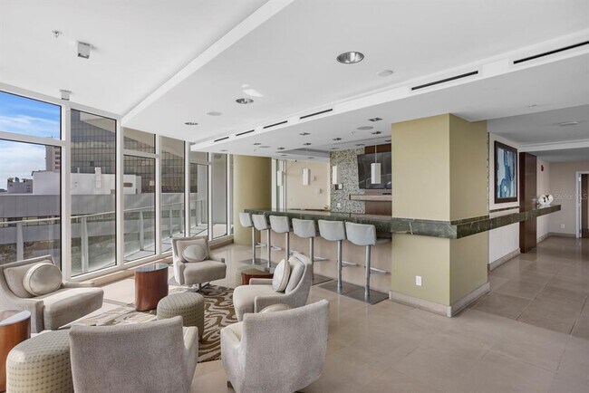 Building Photo - 145 2nd Ave S