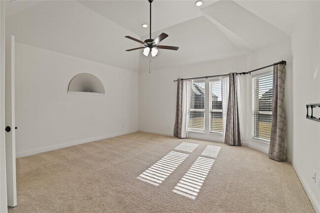 Building Photo - 1611 McMaster Ln