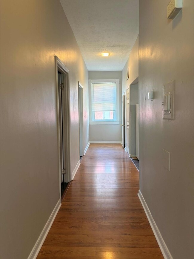 Building Photo - 1702 S 2nd St