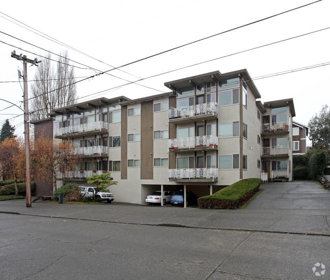 Evanston Arms Apartments 4417 Evanston Ave N Seattle WA 98103