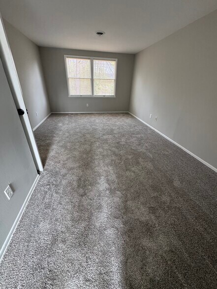 Building Photo - 9316 Archway Rd