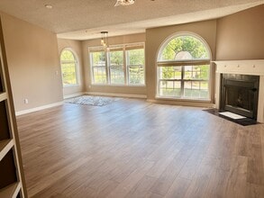 Building Photo - 631 Mill Pond Ct