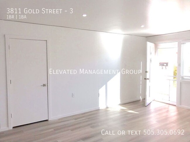 Building Photo - 3811 Gold St