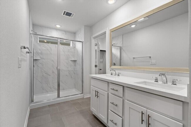 Building Photo - 4712 Plum Peach Bend