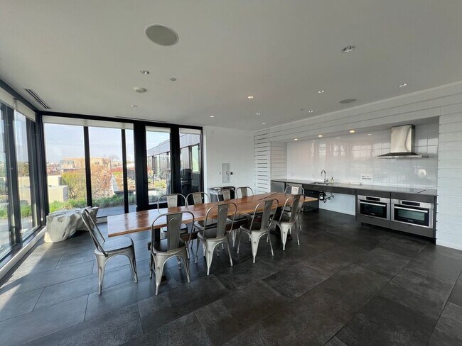 Building Photo - 57 N St NW